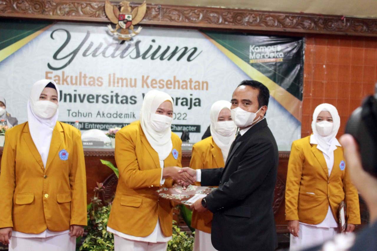 yudisium-2022-akreditasi-baik-sekali-jadi-kado-istimewa_1648020556.JPG